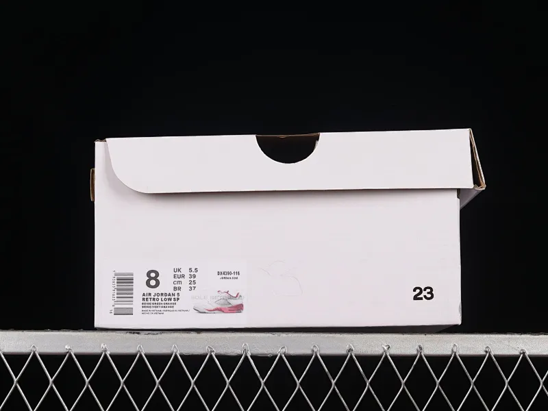 All categories Air Jordan Jordan series basketball shoes Air Jordan 5 Air Jordan Retro Low AJ5 Joe 5 white and pink low-top basketball shoes DX4390-116